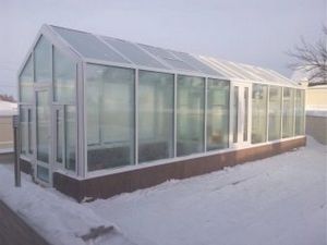 Téli kertek alumíniumból: Előnyök és tervezési lehetőségek