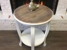 Válasszon egy gyönyörű designt és dekorációt a dohányzóasztal a "Provence" stílusában