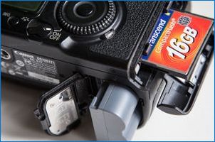 Kamera akkumulátorok: típusok és választott szabályok