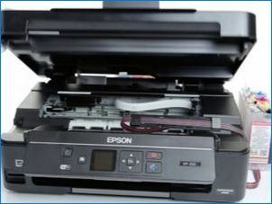 Miért nyomja meg a nyomtató csíkkal és mit kell tennie?