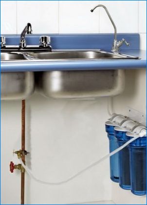 Hogyan válasszunk ki egy kevert egy ivóvízszűrővel?