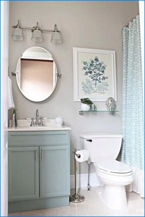 Milyen magasságban lóg a tükör a mosogató felett a fürdőszobában?