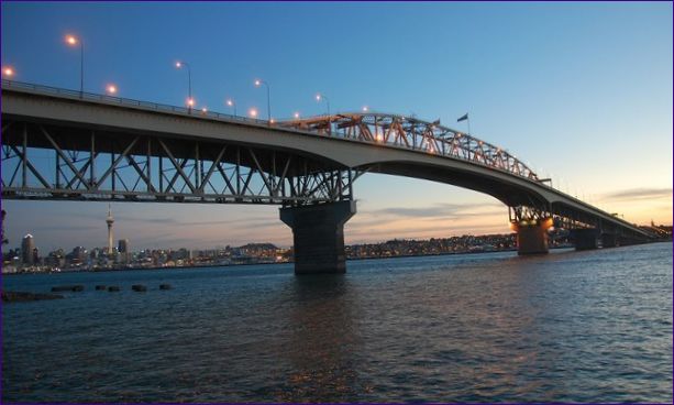 Oakland Harbour Bridge