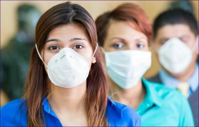 Véd a megfázás, az influenza és a koronavírus ellen az orvosi maszk?