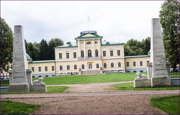 A Voloszovo-Sztpanovszkoje kastély