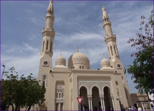 Jumeirah mecset
