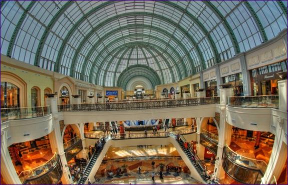 Emirates Mall bevásárlóközpont