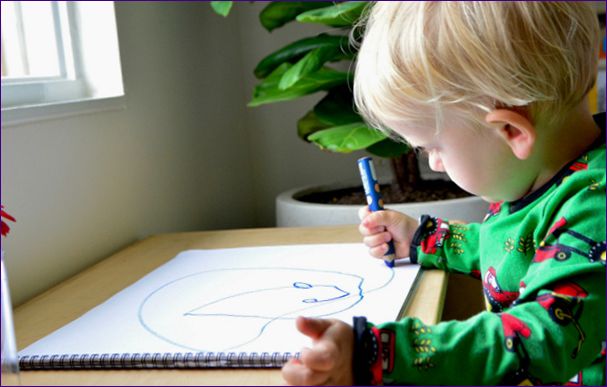 A rajzolás előnyei a gyermekek számára - a fejlődésre gyakorolt hatás