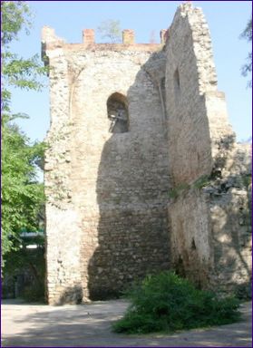 Szent Konstantin torony